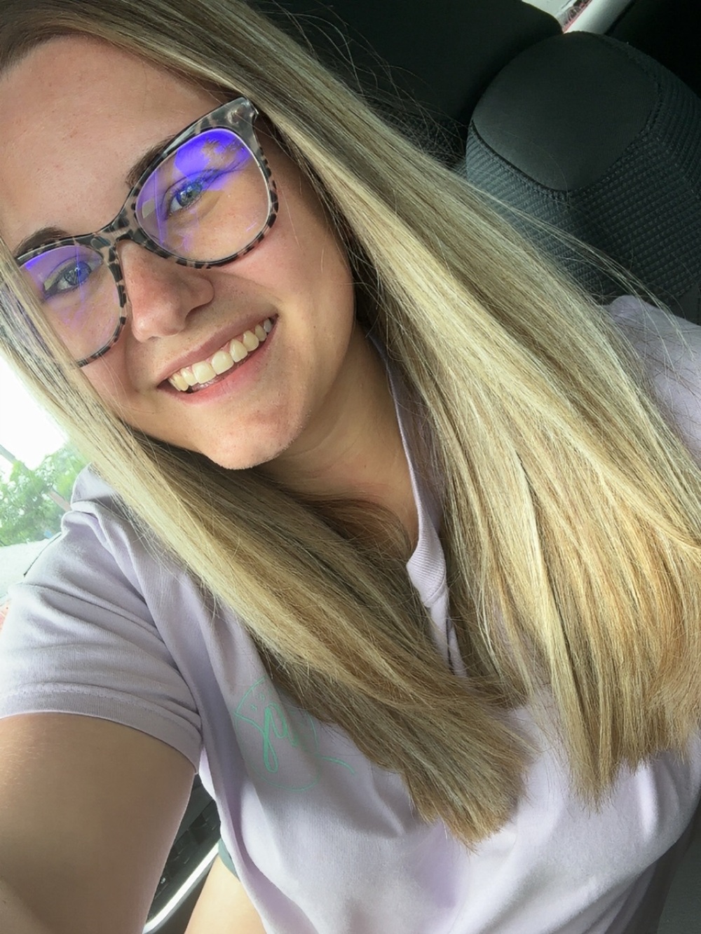 Meet your Posher, Krislyn